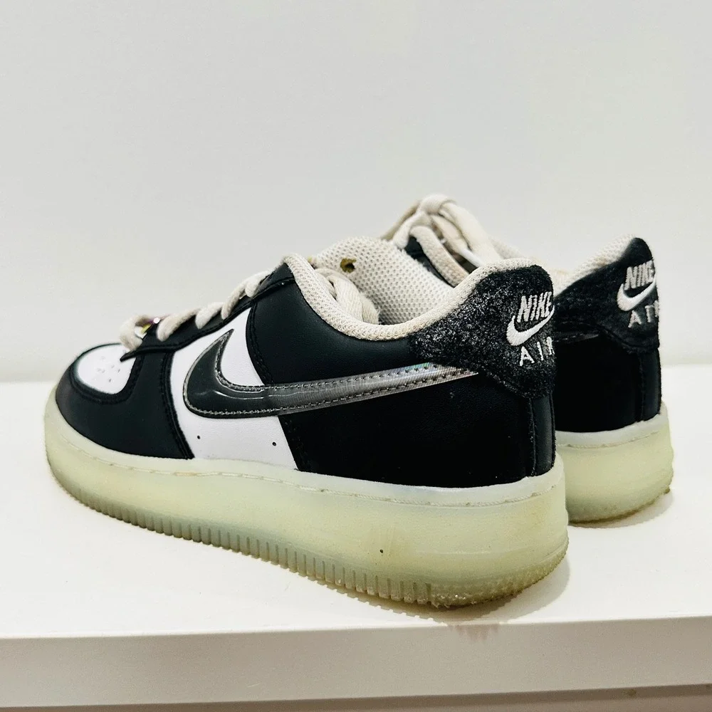 Nike Boys Air Force 1 LV8 FZ5529-103 White Casual Shoes Sneakers Size 2.5Y